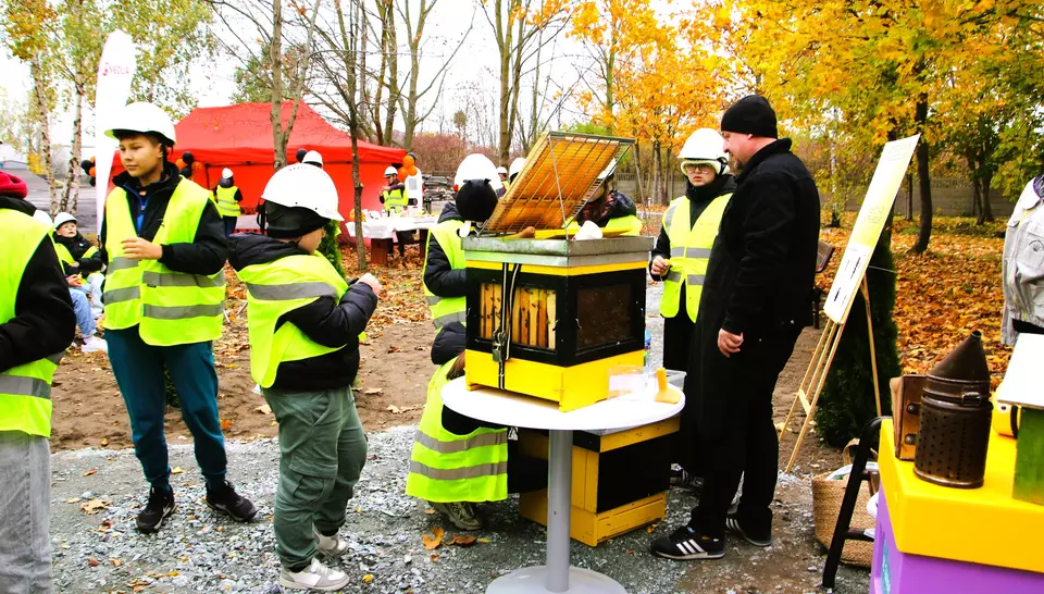 Ścieżka edukacyjna na terenie ciepłowni Słupca karuzela